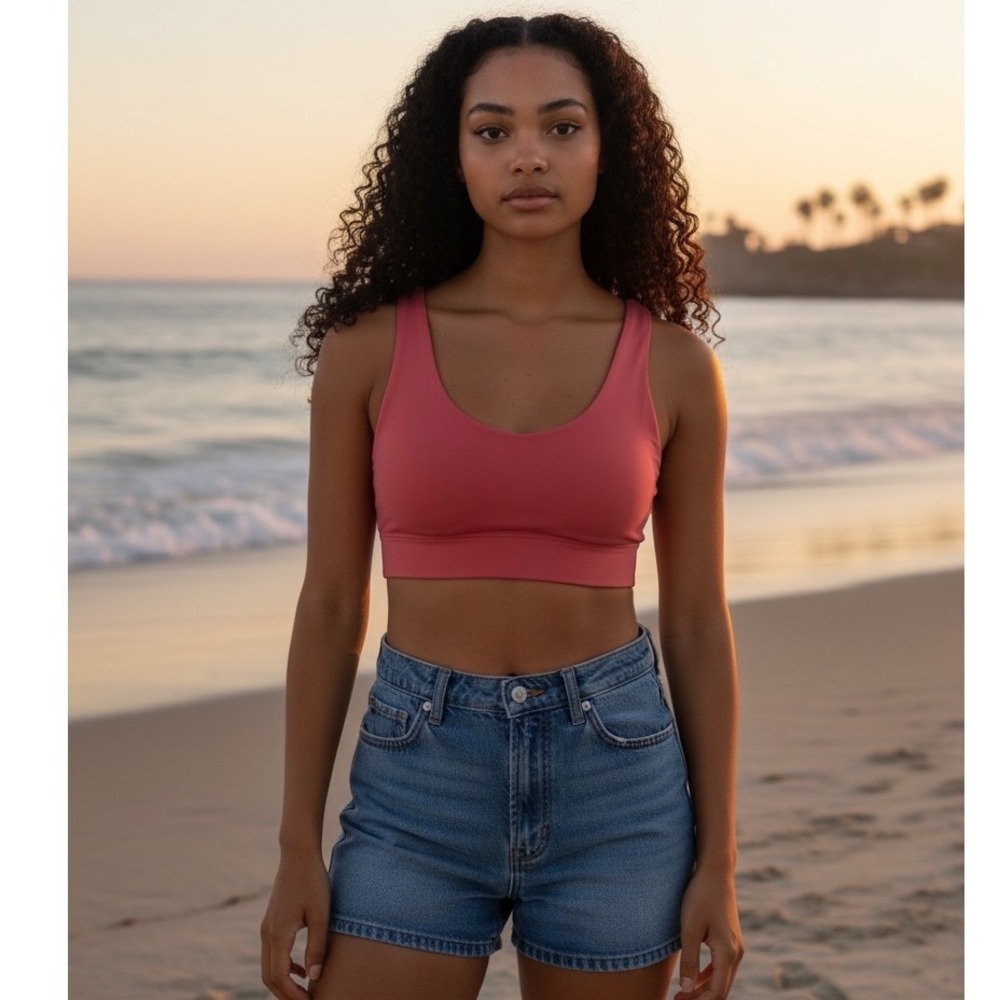 Lululemon Align Top Pink V-Neck Cropped Yoga Bra Nulu Fabric Fitness Pilates Gym